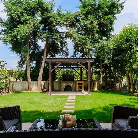 Ioli By Halu! 3bd Family House With Private Garden Áfitos