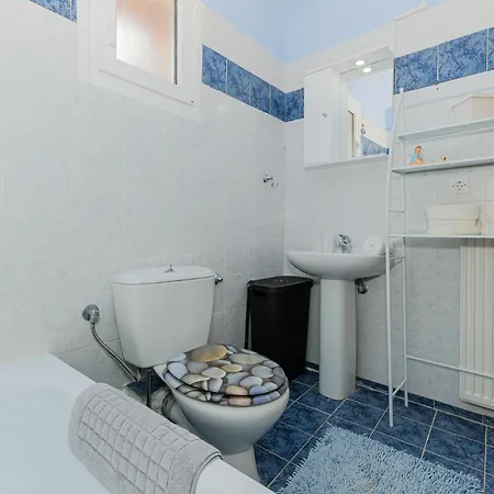 Ioli By Halu! 3bd Family House With Private Garden Ferienhaus *