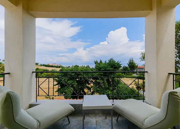 Ioli By Halu! 3bd Family House With Private Garden