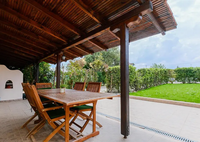 Ioli By Halu! 3bd Family House With Private Garden 度假居